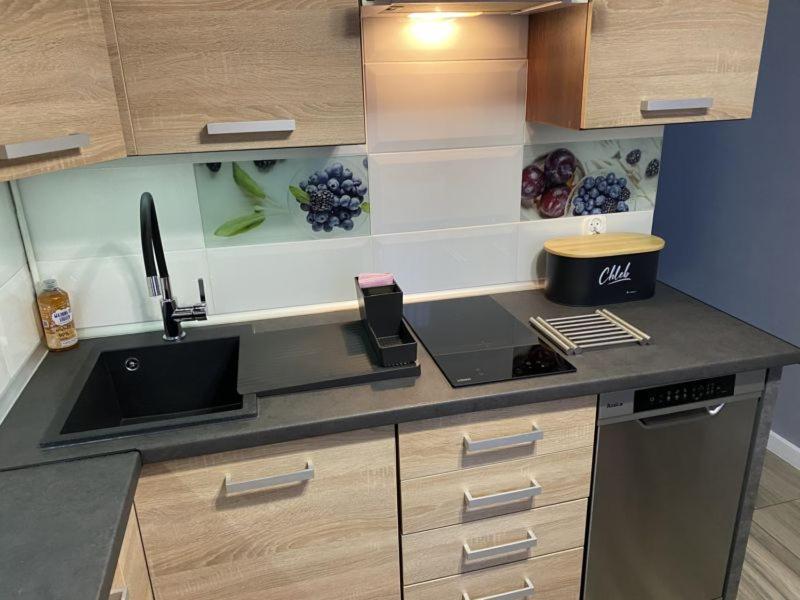 Apartament ,, Sen I Kawa" - Komfortowy Nocleg W Sercu Aglomeracji Битом Екстер'єр фото