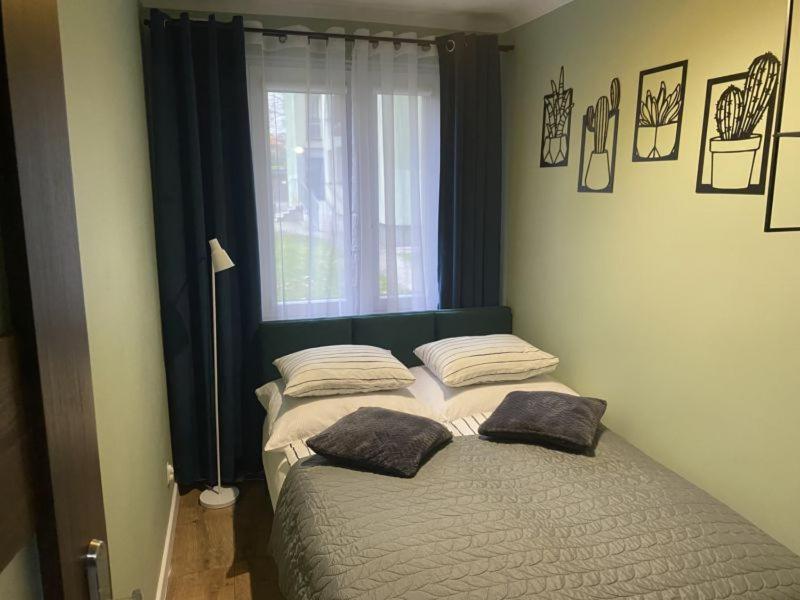 Apartament ,, Sen I Kawa" - Komfortowy Nocleg W Sercu Aglomeracji Битом Екстер'єр фото